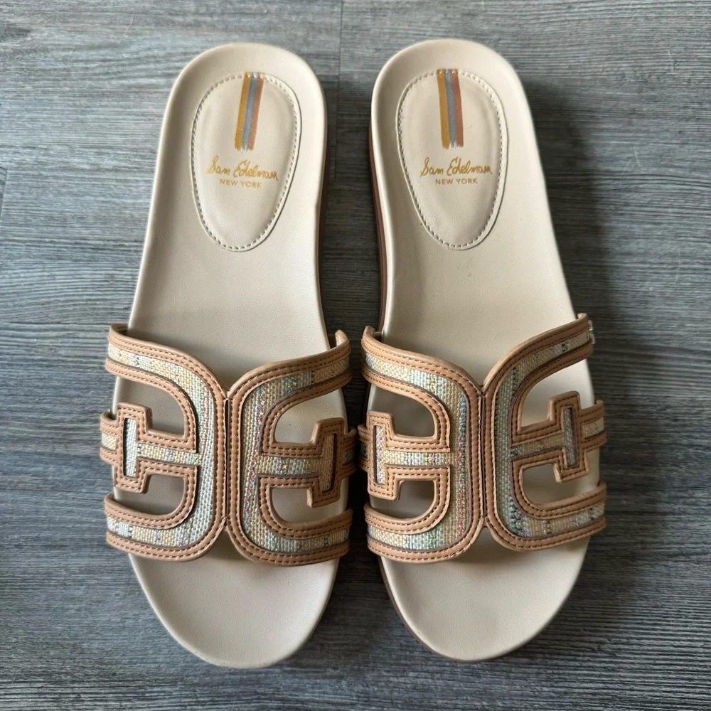 Sam Edelman Tan and Gold Sandals - Picture 2 of 6
